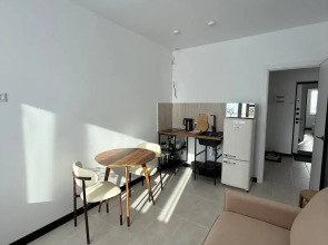 Апартаменты Beige Apartment рядом с центром