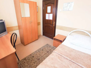 Отель Смарт Отель КДО Томск