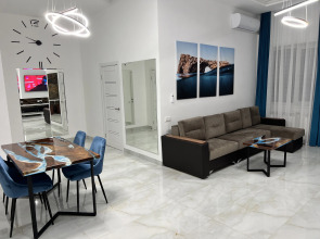 Апартаменты 70кв. метров в центре города