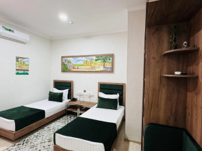 Отель Sharq Yulduzi