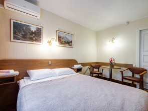 Отель КУ-КУ 2