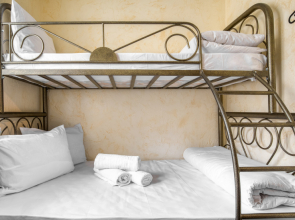 Отель Винтерфелл  Старый Арбат