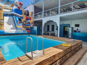 Гостиница Бриз-Морское