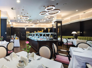 Отель Достык