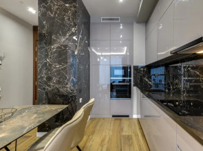 38 этаж, стильные апартаменты с приватным парком