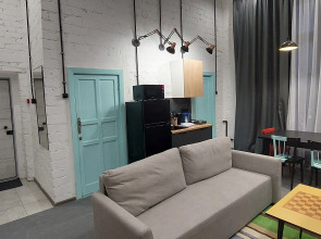 Апартаменты "У художника на Аллее Героев, 4"