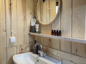 Гостевой Дом Уютный Домик у Игоры Большой