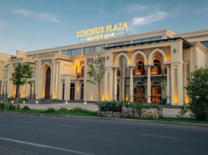 Отель Kohinur Plaza