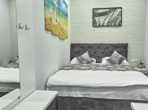 Отель July Hotel