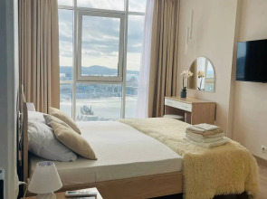 Апартаменты Светлая Квартира с Видом на Бухту Золотой Рог во Владивостоке