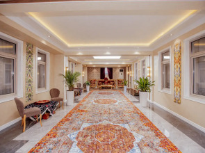 Silk Road Empire Hotel