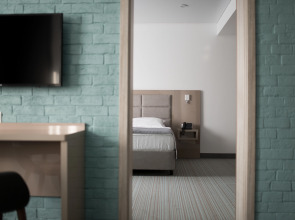 Капитал Гостиница