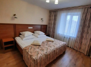 Отель Уралочка