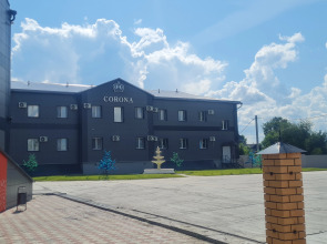 Отель Корона