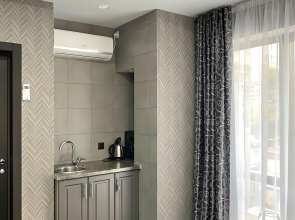 Апартаменты Holiday and Business 5