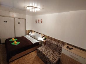 Квартира с Видом на Площадь Пять Углов