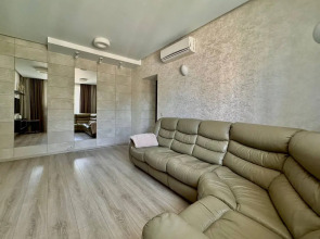 Апартаменты Дизайнерская Трешка рядом с Площадь Победы