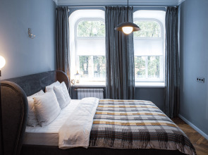 Апартаменты на тихой улице у Авроры