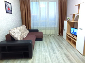 Апартаменты 100 Ночей на Комсомольском 122В