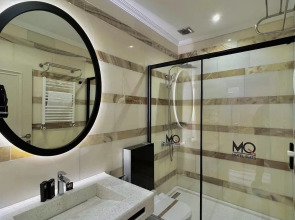 MQ Hotel