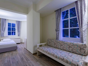 Отель Asteria Family Resort Side