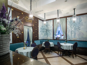 Отель Cronwell Inn Стремянная