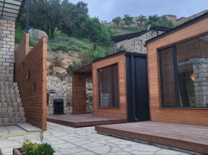 Частный дом с видом на крепость