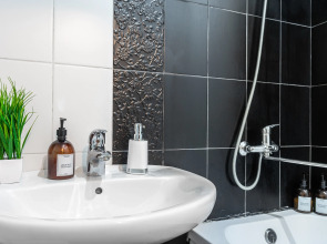 Квартира студия с балконом