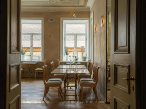 Unfound Door - Design Hotel