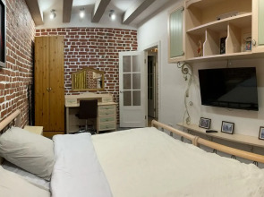 Апартаменты Логово Румс Двухкомнатные Пятиместные