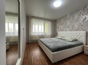 Квартира Трехкомнатная Юбилейная 79