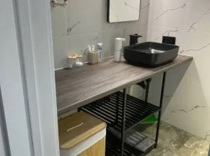 Частный Дом в Лесу с Террассой