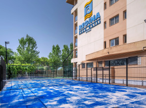 Отель 4R Gran Regina