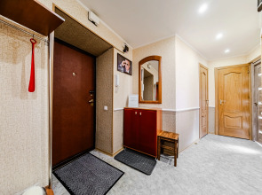 Квартира 2-х комнатная на Веденеева около НИИ Вредена