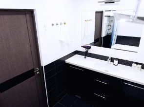 Апартаменты Люкс на Ленинградской 136