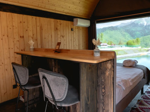 Глэмпинг Эндемик