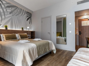 Апартаменты Дизайнерские с бассейном и морем вместимостью от 1 до 3 гостей от собственника