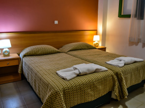 Govino Bay Апарт-Отель