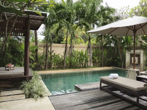 Отель The Sakala Resort Bali