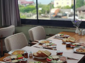 Отель Чёрный Слон