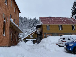 Отель Загородный Лотос