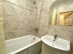 Апартаменты 5 Pant Family House Ватутинки на Яворки