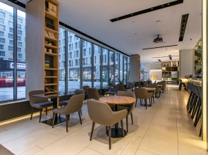 Апартаменты Level marata