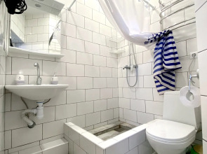 Квартира море-2