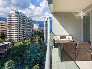 Апартаменты Зазеркалье Приморский Парк Ялта