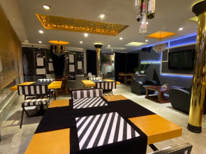 Отель Golden Gate