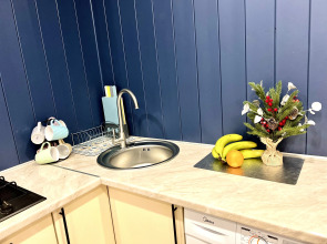 Квартира Двухкомнатная на Айской