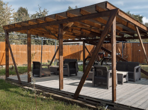 Гостевой Дом Семейные Апартаменты Белый Кролик