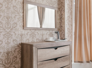 Отель Дизак