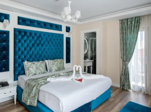 Отель Mic Royal